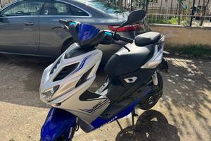 Yamaha Aerox 50 2019 - 6000 km