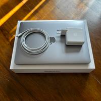 Macbook pro 13” M1 16GB RAM