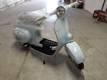 Vespa 50 special