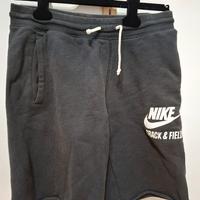 Pantaloni Uomo corti Nike taglia XS 