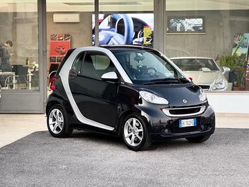 Smart ForTwo 1.0 Benzina 70CV E5 Automatica - 2011