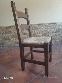 8 Sedie in legno massello