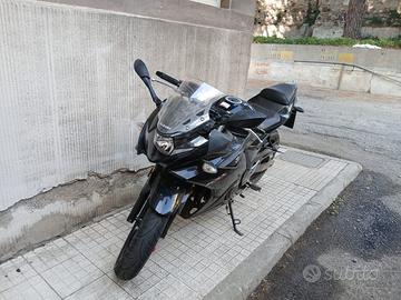 Suzuki Gsx 250 r