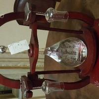 Composizione in legno con grappa