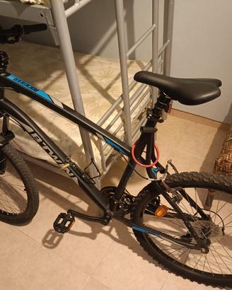 mountain bike poco usata