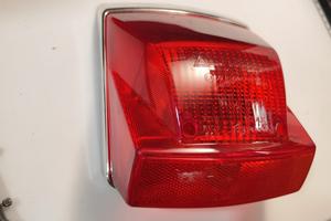 Fanale posteriore originale Vespa Px 583081