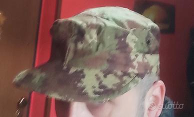 berrettino militare