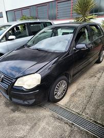 VW Polo 2006 per ricambi 