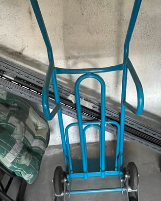 Carrello per scale