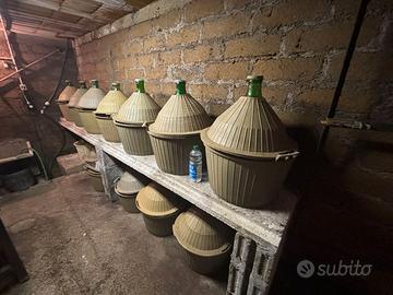 10 DAMIGIANE DA 54 LT 350 BOTTIGLIE 1500 GABBIETTE