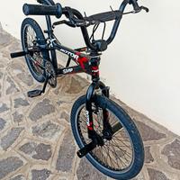 Bicicletta BMX SMP ROTOR 