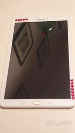 Tablet Samsung Galaxy Tab E SM-T560