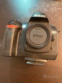 Nikon  D70