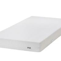 Materasso matrimoniale in memory foam Ikea