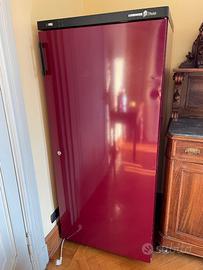 Cella frigorifera per vini Liebherr