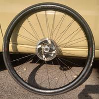 Ruote Bontrager XXX 2 Disc Tubolare in Carbonio