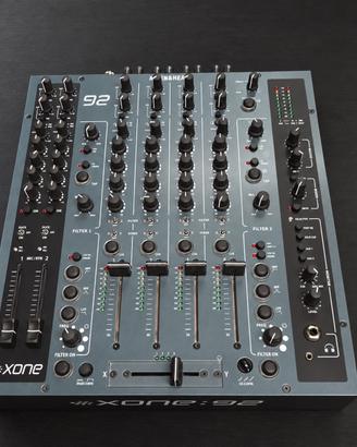 Mixer Allen & Heath Xone 92