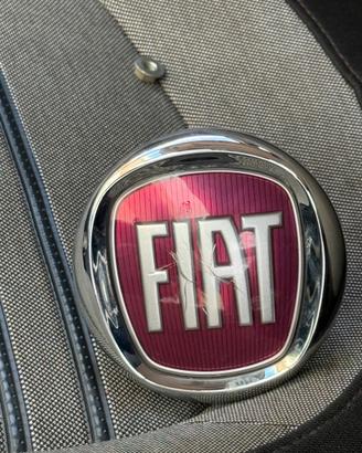 Fregio pulsante posteriore Fiat Punto Evo/2012