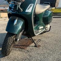 Vespa 300 Gts