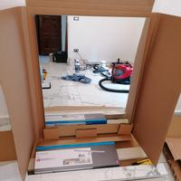 specchio bagno nuovo. 