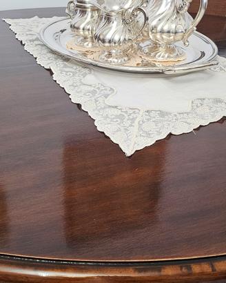 tavolo e 4 sedie stile classico