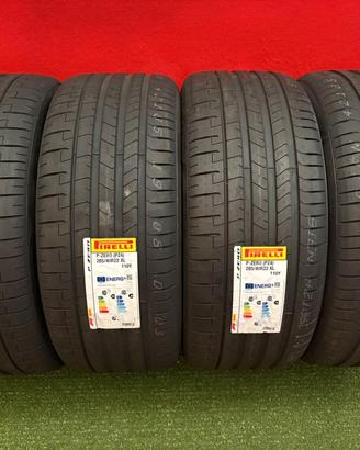285 40 22 Gomme Estive Pirelli Audi Q8 285/40R22