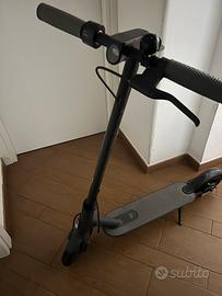 Monopattino  Xiaomi Mi Electric Scooter S1