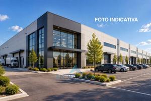 Immobile di 1500 m² con 4 locali a Cardito