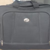 borsa e porta abiti 