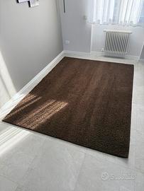 Tappeto marrone