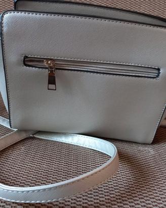 borsa color grigio chiaro