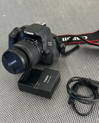 Canon EOS 700 D