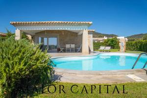 Budoni | Porto Ottiolu | Villa singola su due live