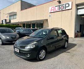 RENAULT Clio 1.2 16V SporTour Dynamique