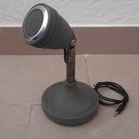 vecchio microfono da tavolo