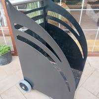 Porta legna con ruote