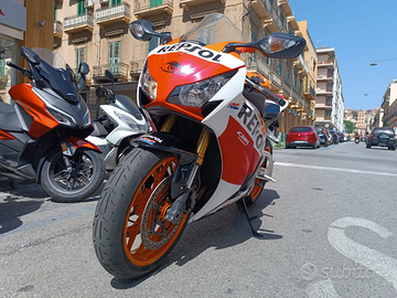 Honda CBR 1000 RR REPSOL