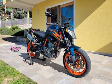 KTM DUKE 890 R