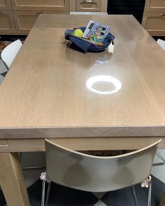 Tavolo allungabile in rovere massiccio+ 6 sedie