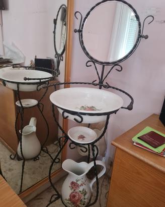 Lavabo in ferro battuto