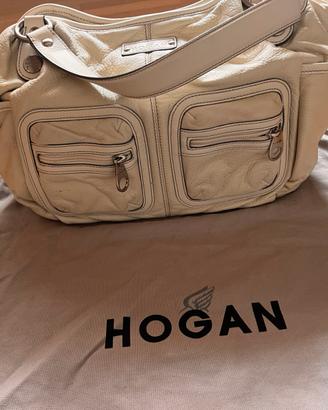 Birsa in  pelle a spalla