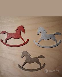10 addobbi Natale cavallo a dondolo in legno