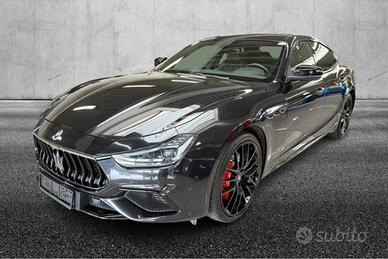 MASERATI Ghibli V6 430 CV Q4 Gransport