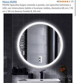 Specchio con illuminazione frontale