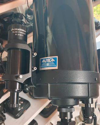 Telescopio Celestron e base Meade ME 5 inseguitore