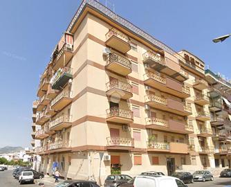 3 LOCALI A PALERMO