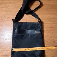 Borsa a tracolla nera “I Santi Milano” in nylon