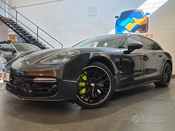 Porsche Panamera Sport Turismo 4.0 Turbo S e-hybri