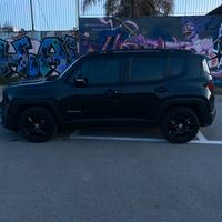 Jeep Renegade Limited Total Black