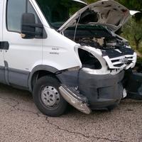 ricambi iveco daily 29l11 anno 2013 mini van